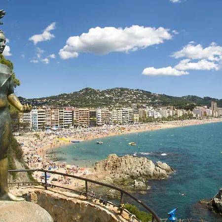 Apartament Vivalidays Elia - Fenals - Lloret de Mar